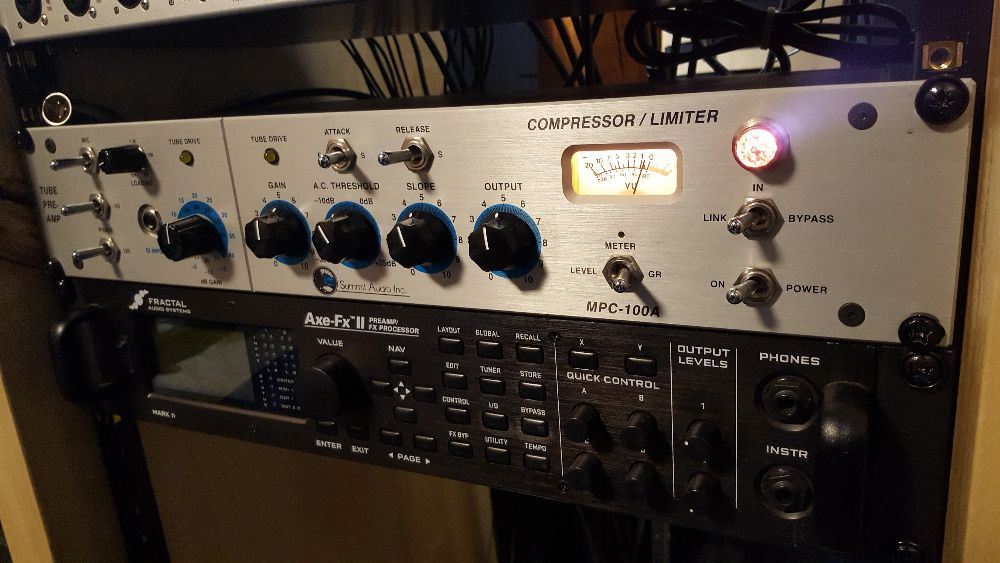 Lampowy preamp instrumentalny compressor Summit Audio MPC-100A