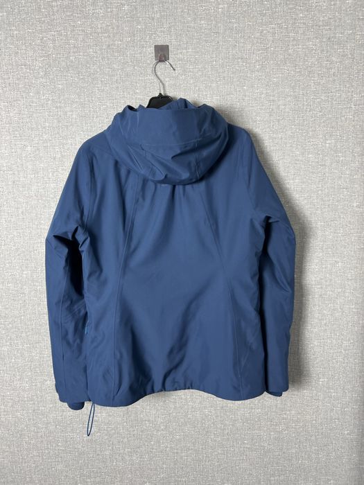 Жіноча зимова мембранна куртка Mammut DryTech Ajungilak