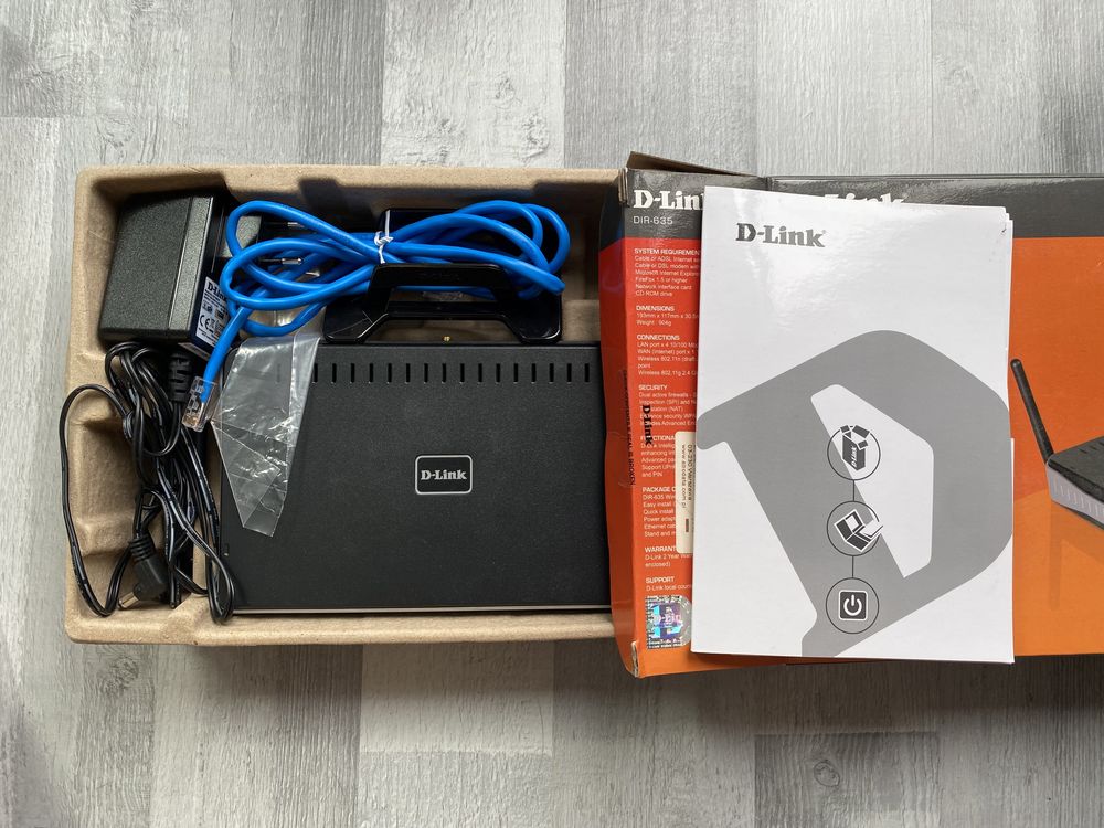 Router D-Link DIR-635