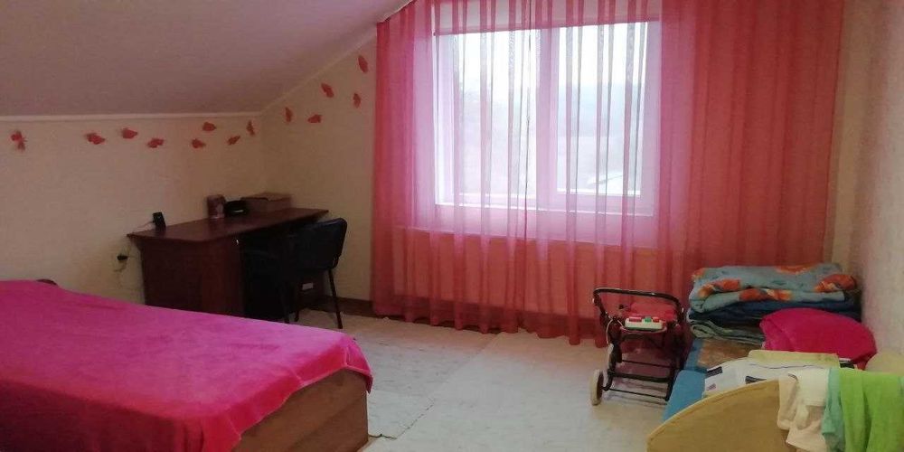 Продам Автономний будинок, що приносить дохід