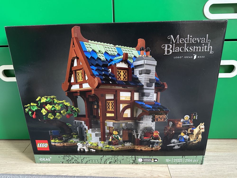 Klocki Lego 21325 średniowieczna kuźnia NOWE