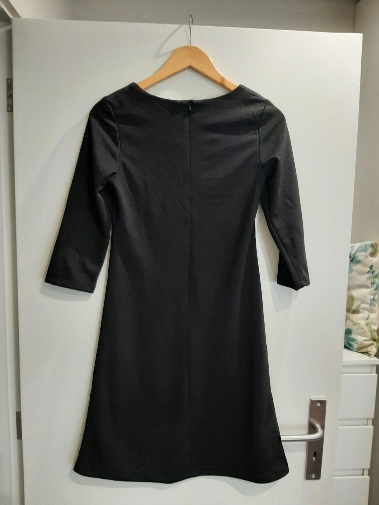 Vestido preto novo