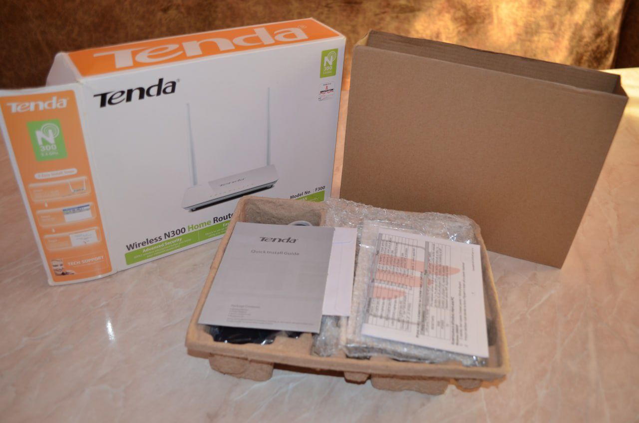 WiFi роутер Tenda F300