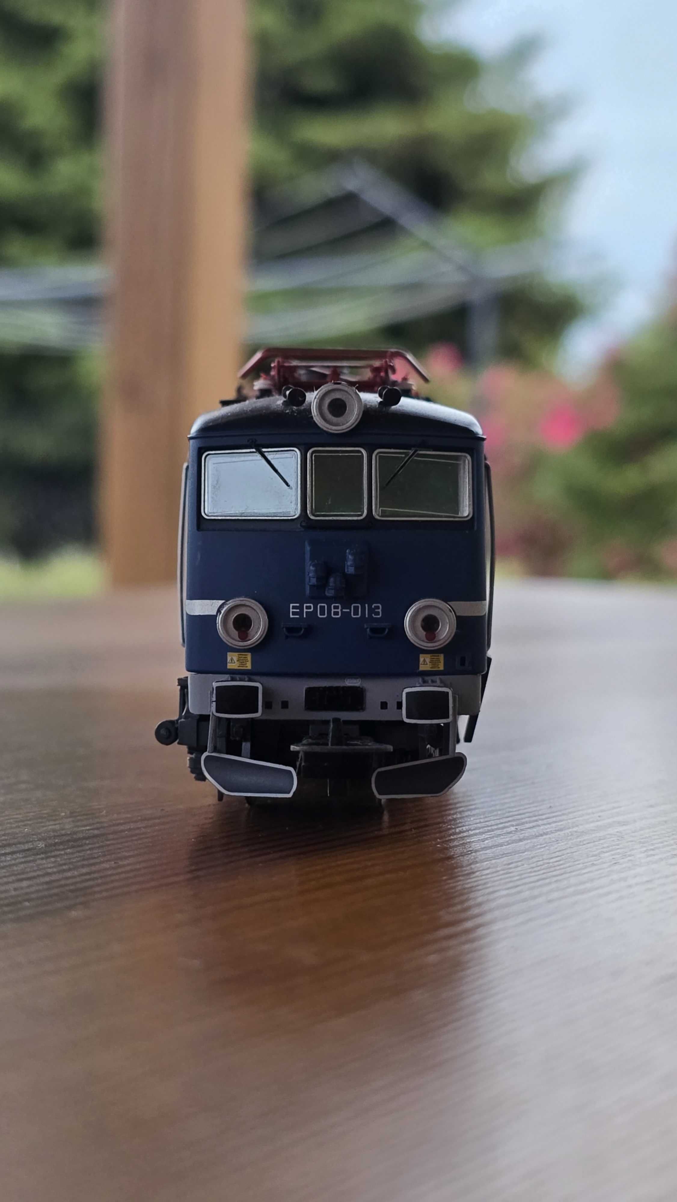 PIKO 96383 H0 EP08-013 PKP (Rezerwacja)