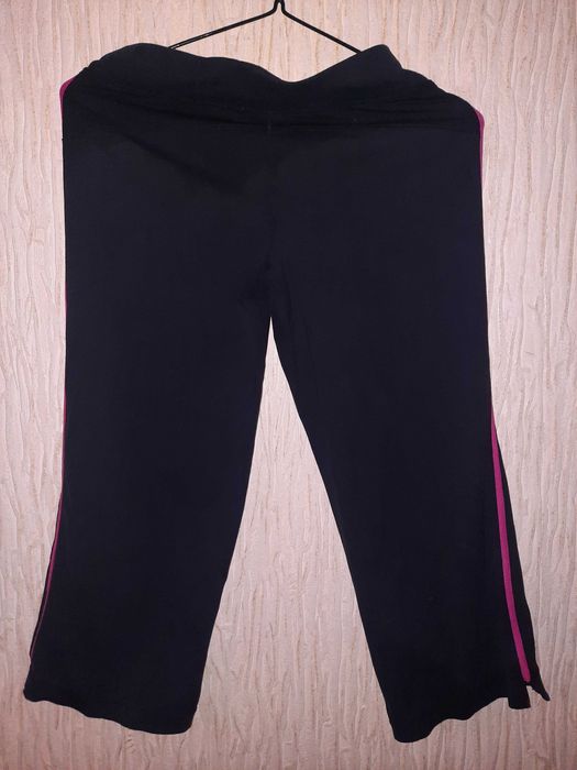 Капрі Nike оригинал розміром s, можна на М