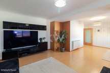 Apartamento T4 Duplex à venda - Areosa, junto ao Mini Preço, na  Aveni
