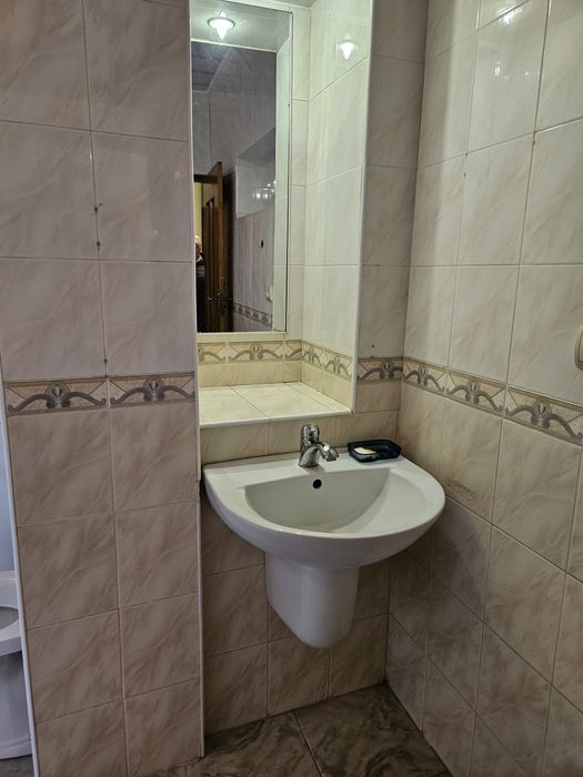 Продаж  2-3 кімнатна квартира вул.Алмазова,14 82м метро Печерська