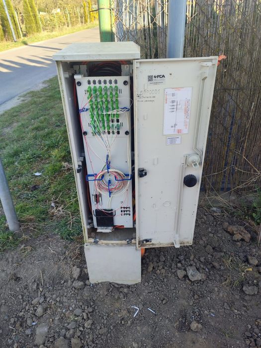 Prace ziemne, przyłącza wod-kan, energetyczne, przecisk i pod drogami