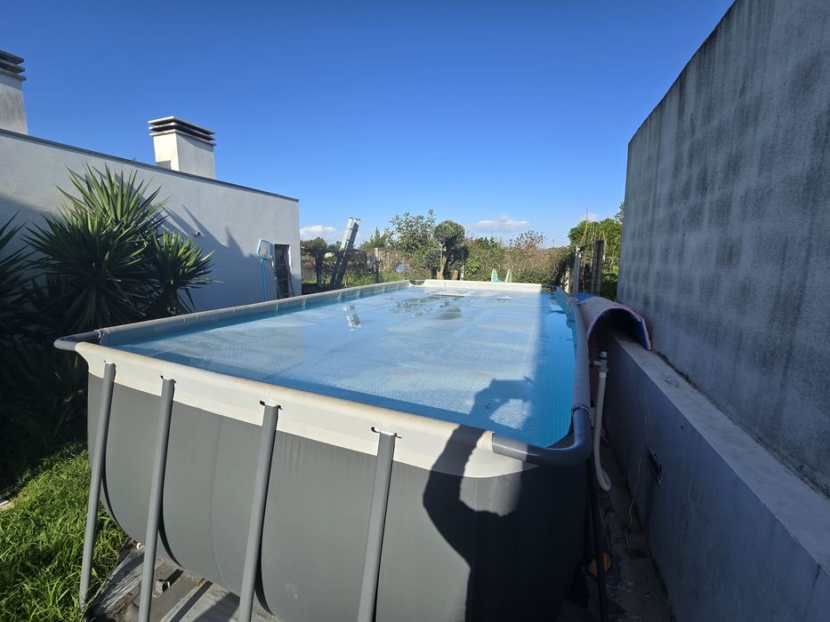 Piscina Intex XTR Frame 549x274x132 cm
account_circleIntex
accoun