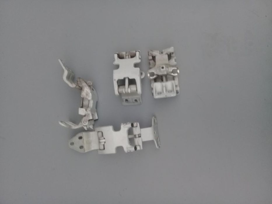 Ducato Boxer Jumper 2006-2024r zawiasy drzwi tylnych dwa razy łamane Komplet