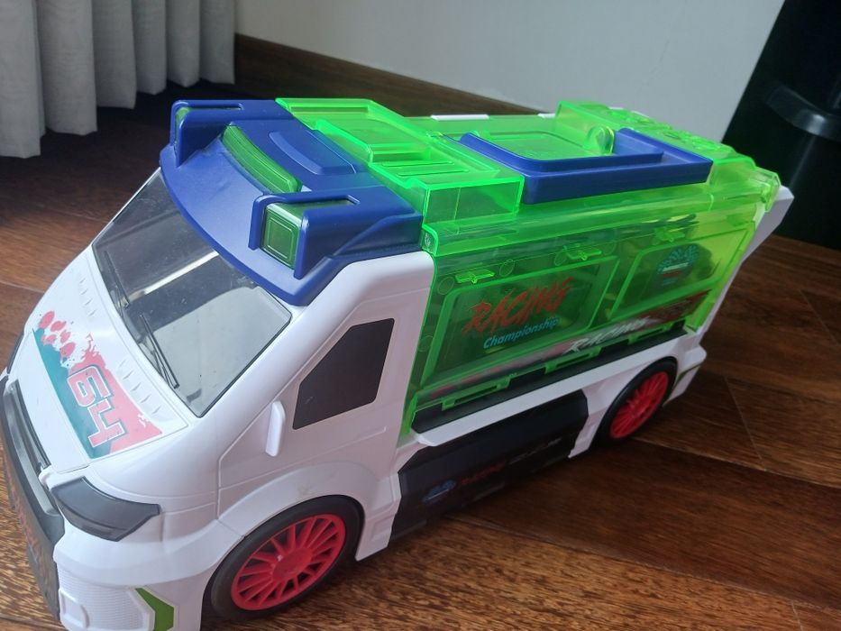 Camião pista/tranportadora