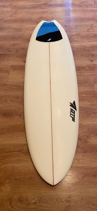Vendo prancha de Surf 6,6 GTF - BOEING NOVA