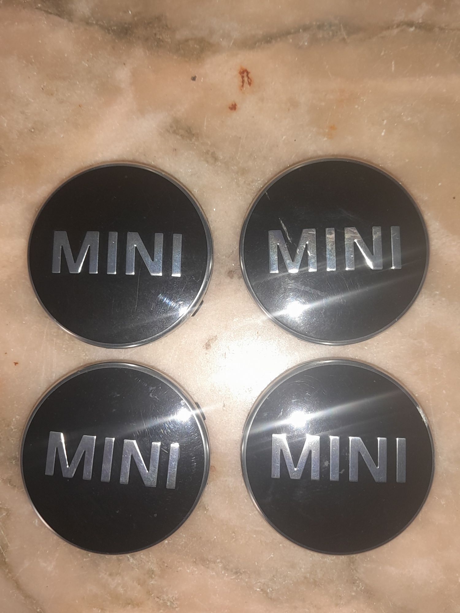 Centros de jante originais mini 54mm