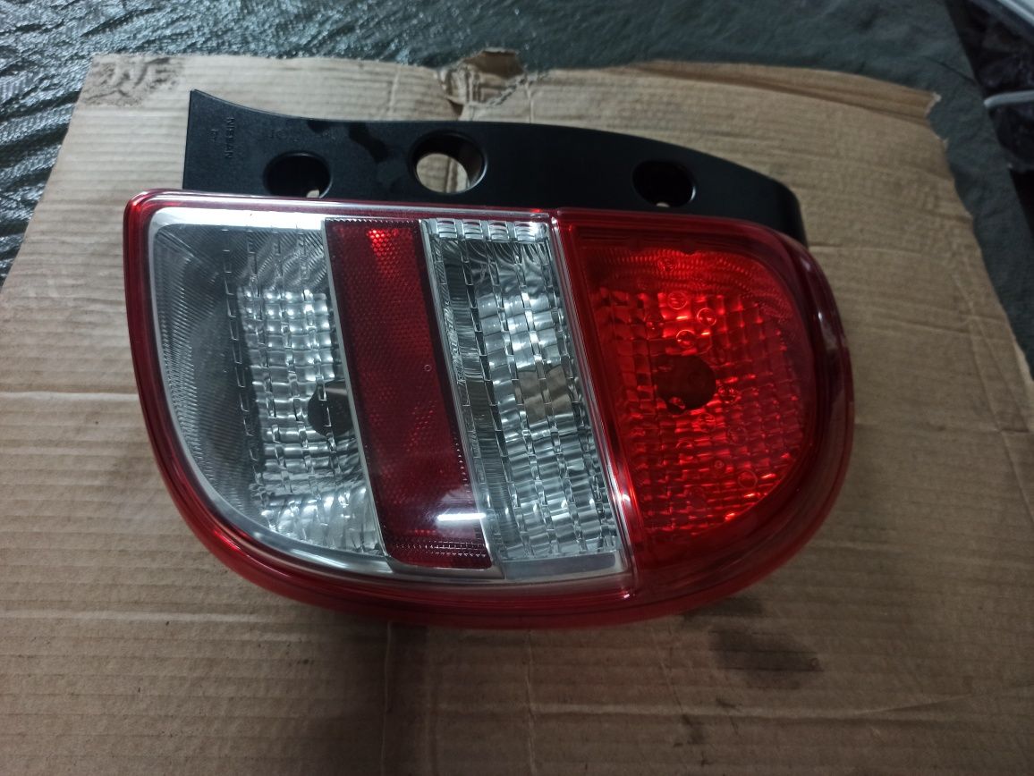 Lampa Oryginalna Nissan Micra k13 Prawa BDB