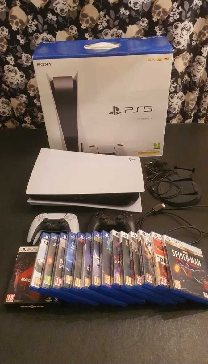 Konsola Sony ps5 w zestawie z padami i grami + gwarancja