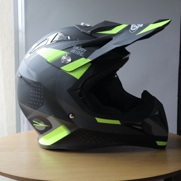 Мото шолом дитячий  кросовий