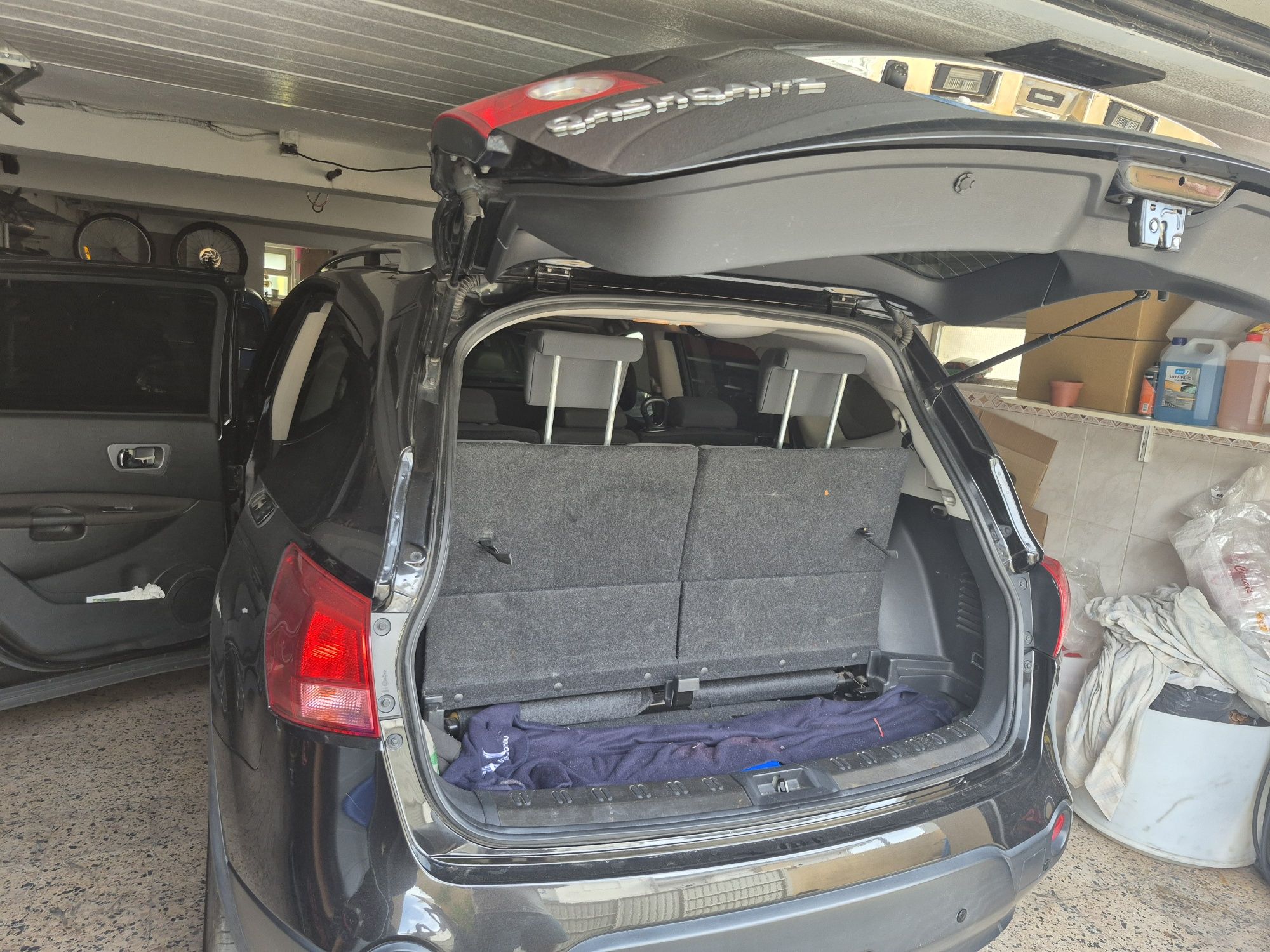 Nissan Qashqai+2