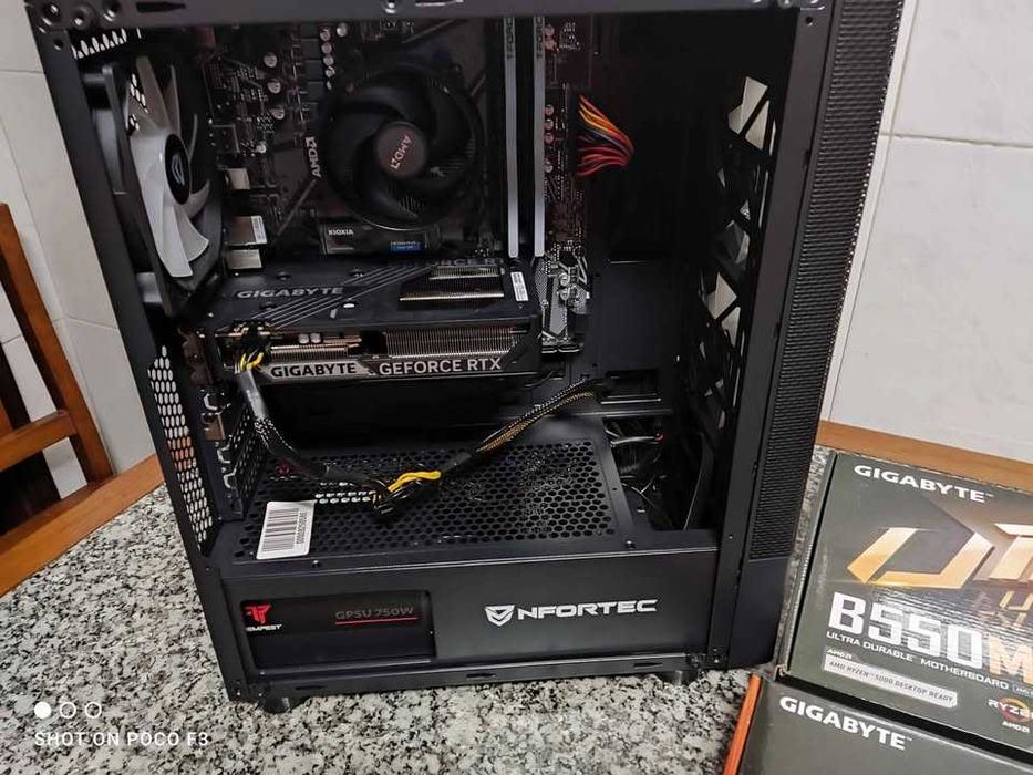 PC Gaming RTX 5060, Ryzen 7 5700g, 64GB ram, 1TB NVMe SSD.