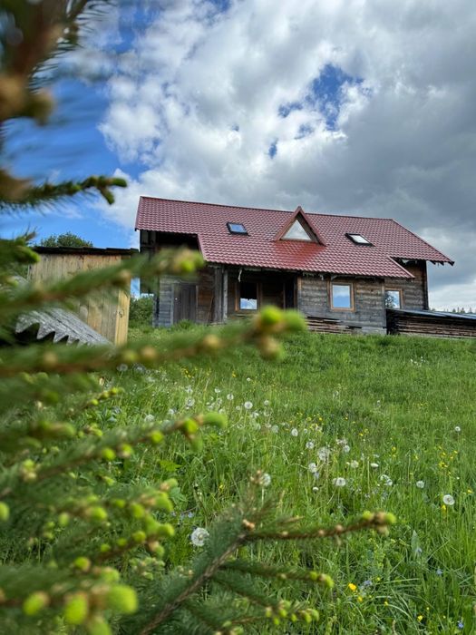 Будинок у мальовничому селі Космач