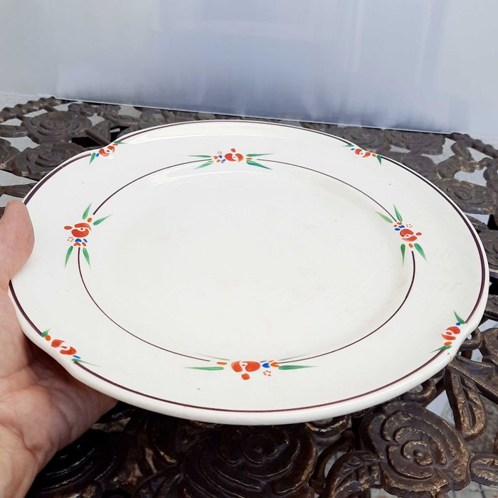 Prato de louça Sacavém muito antigo.