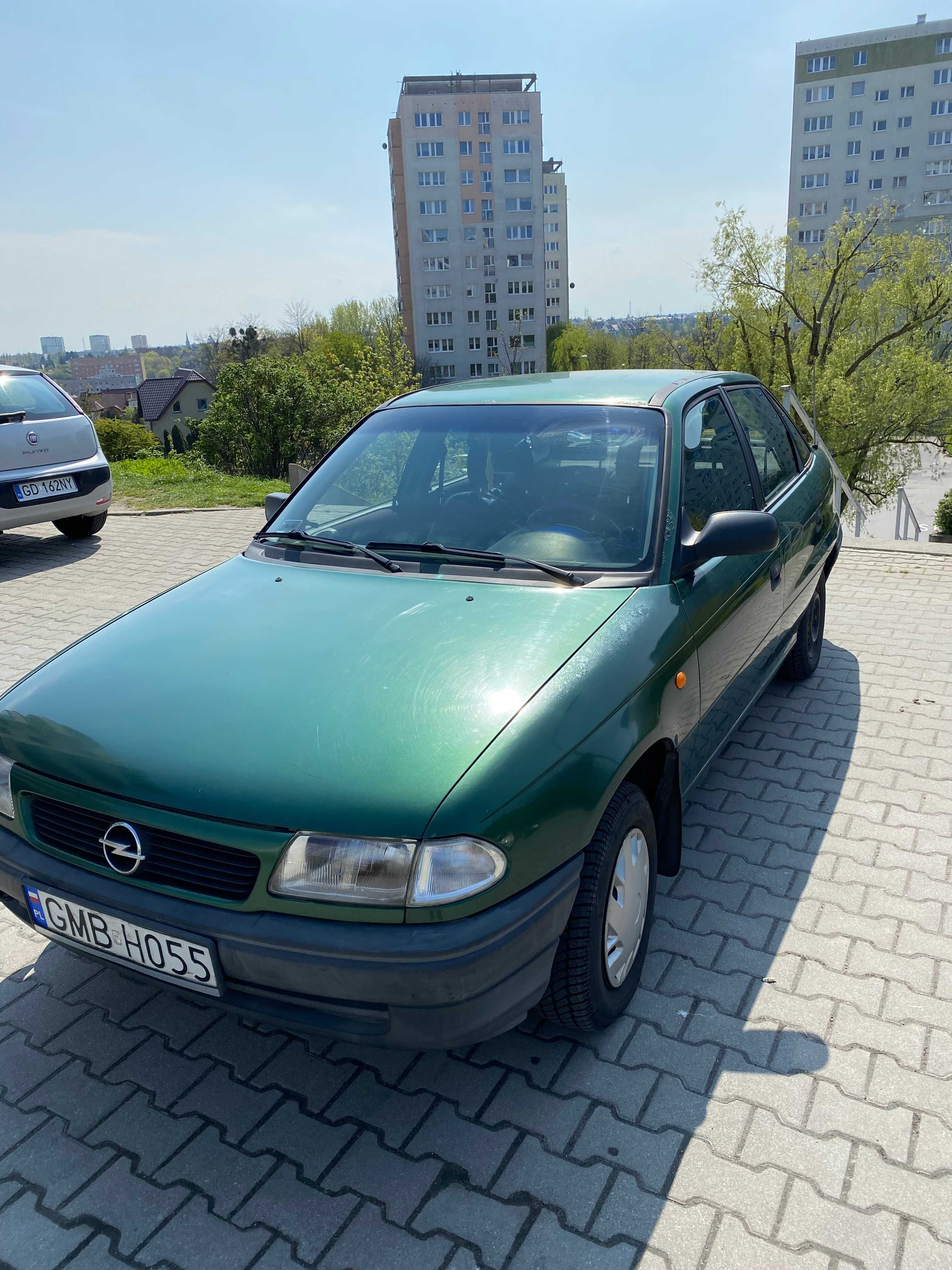 Opel Astra 2000r LPG