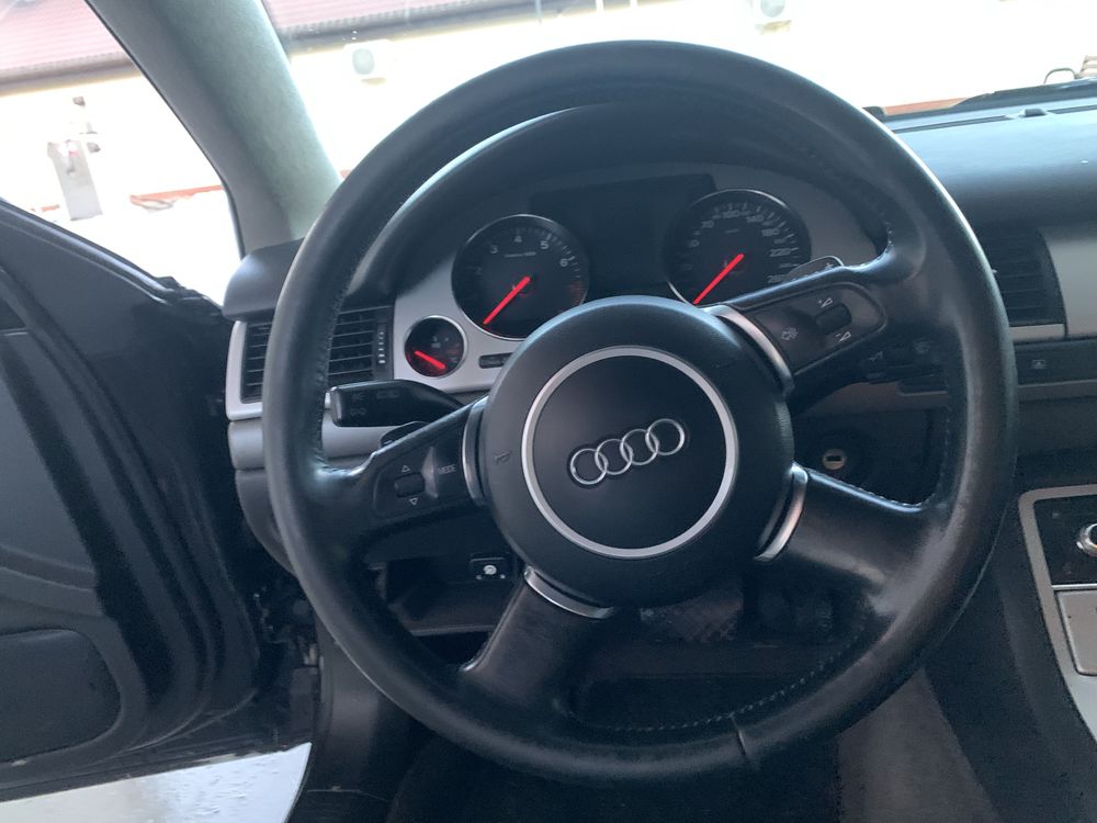 Audi A8 D3 4.2 V8 Lpg