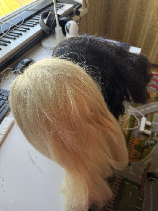 Манекен голова с волосами