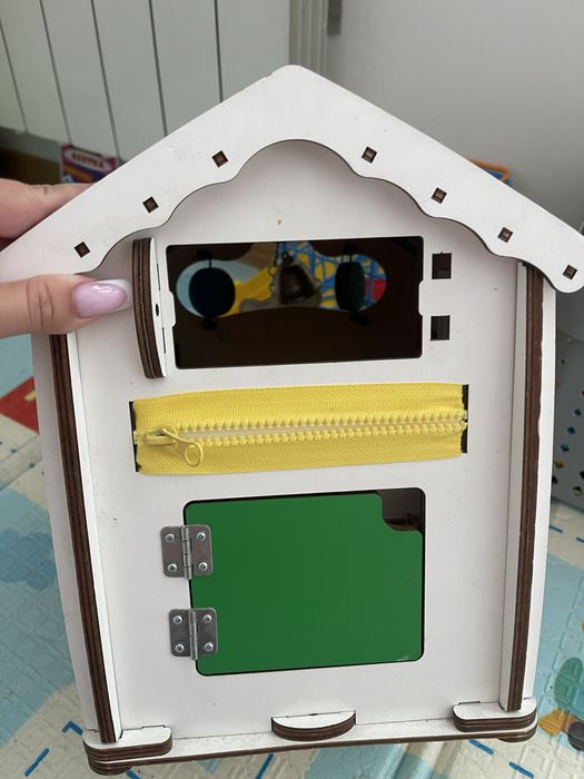 Бизикуб бизиборд