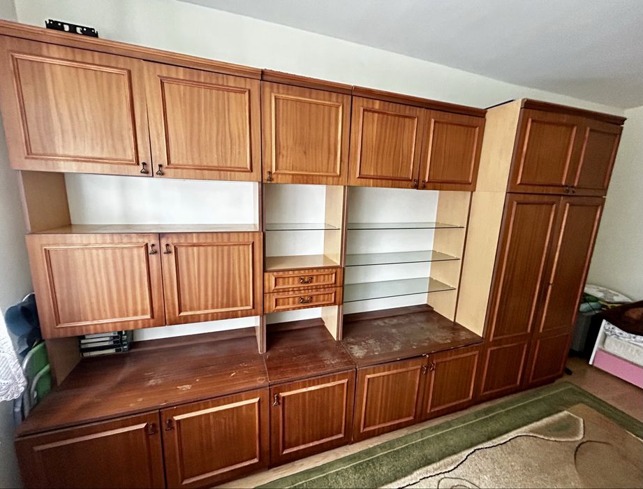 Regał fornirowany o dł około 3,5 m