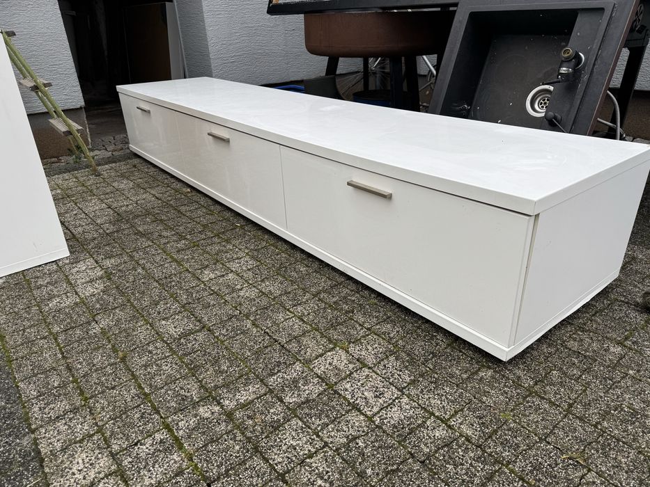 Bardzo duża szafka rtv biała 249x53x38