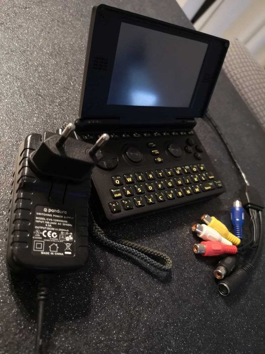 OpenPandora - Handheld/Konsola - Unikat. Stan Idealny. +2xNowe Baterie