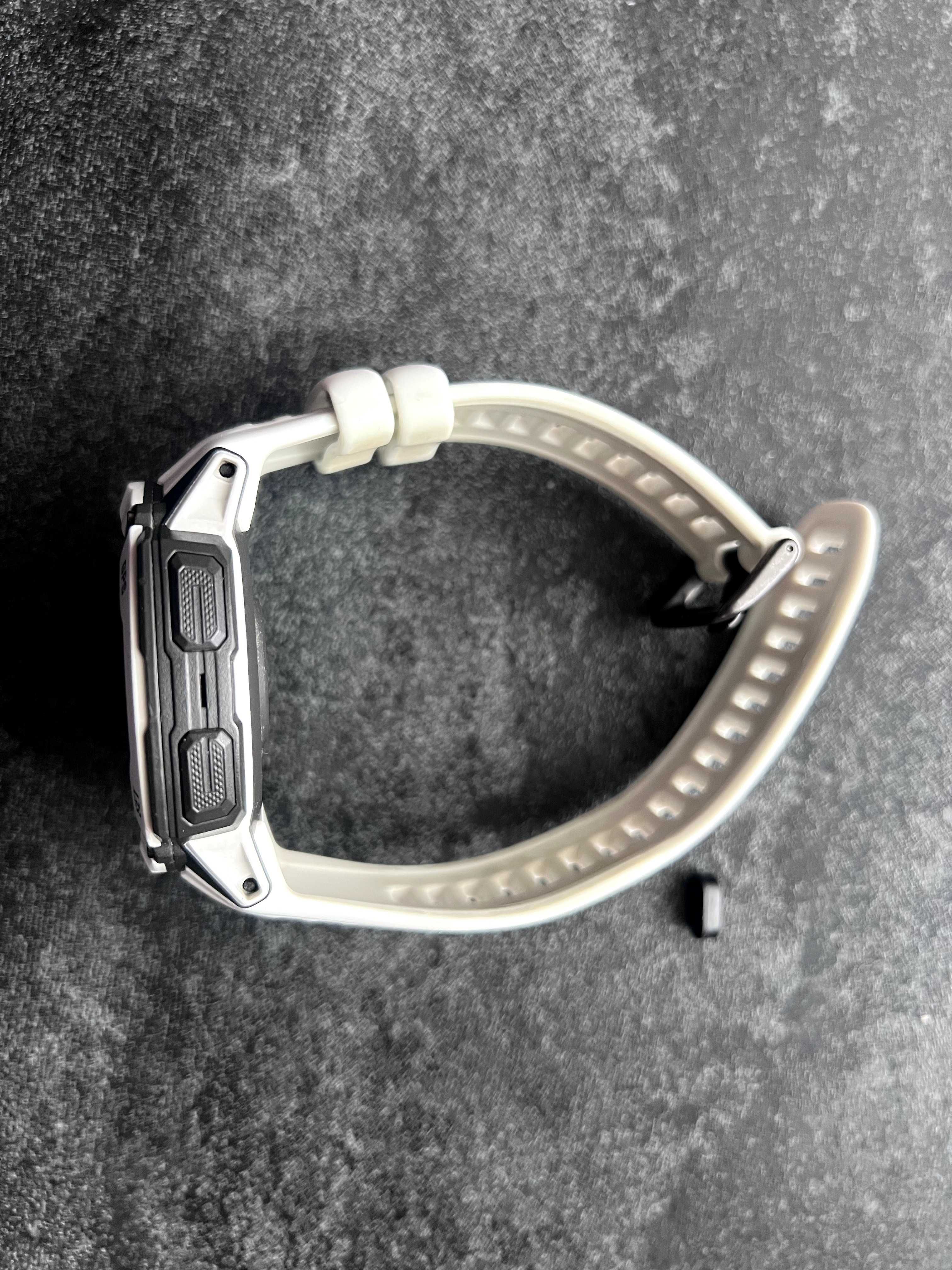 Garmin Instinct 2X Solar Whitestone б/у.