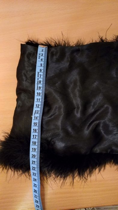 Горжетка накидка черная из пуха