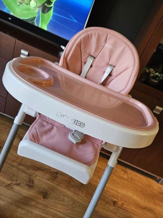 Krzesełko dzieciece.