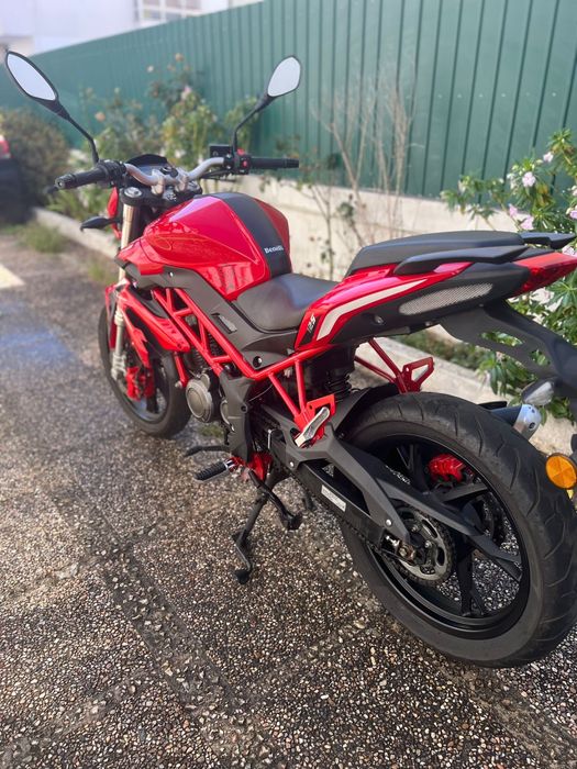 Benelli BN 125 - Excelente estado