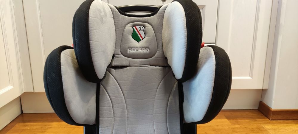 Fotelik Recaro dla fana Legii Warszawa