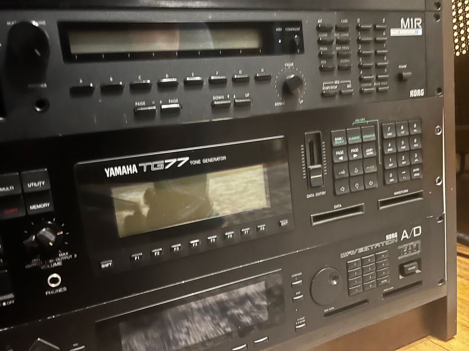Yamaha TG 77 moduł FM i AWM