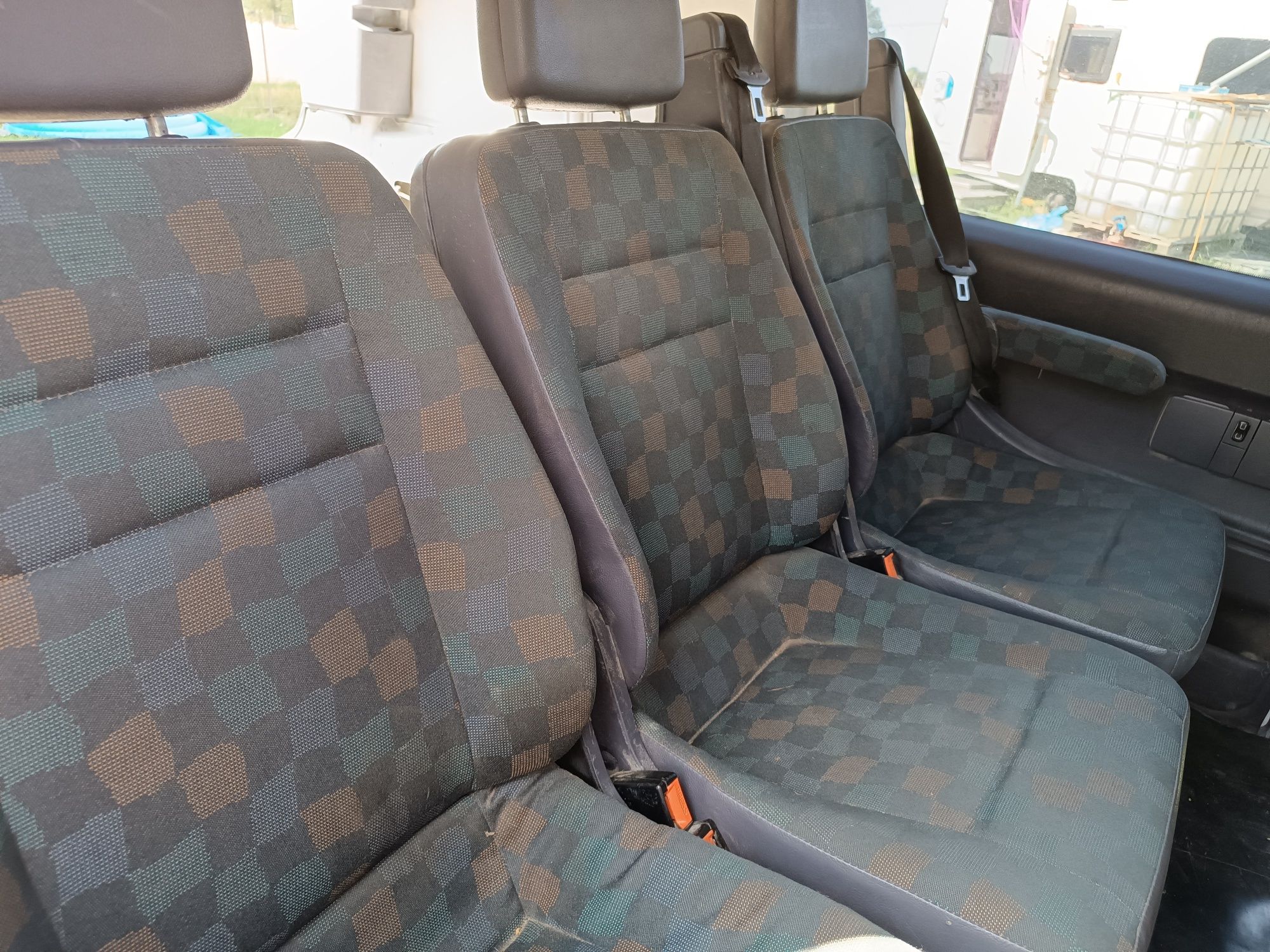 Mercedes Vito 2.2 CDI 6 osobowy