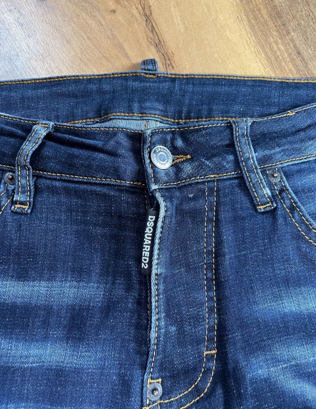 Шорты DSQUARED2 48