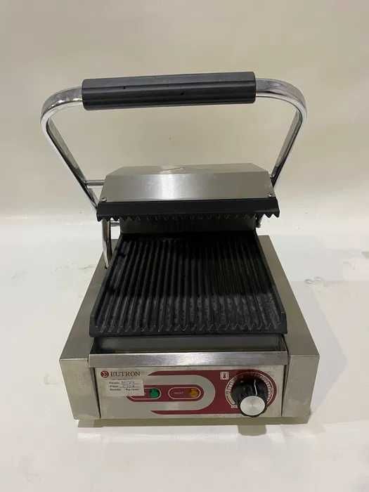 Tostadeira/ Prensa Elétrica Ranhurada- NOVO