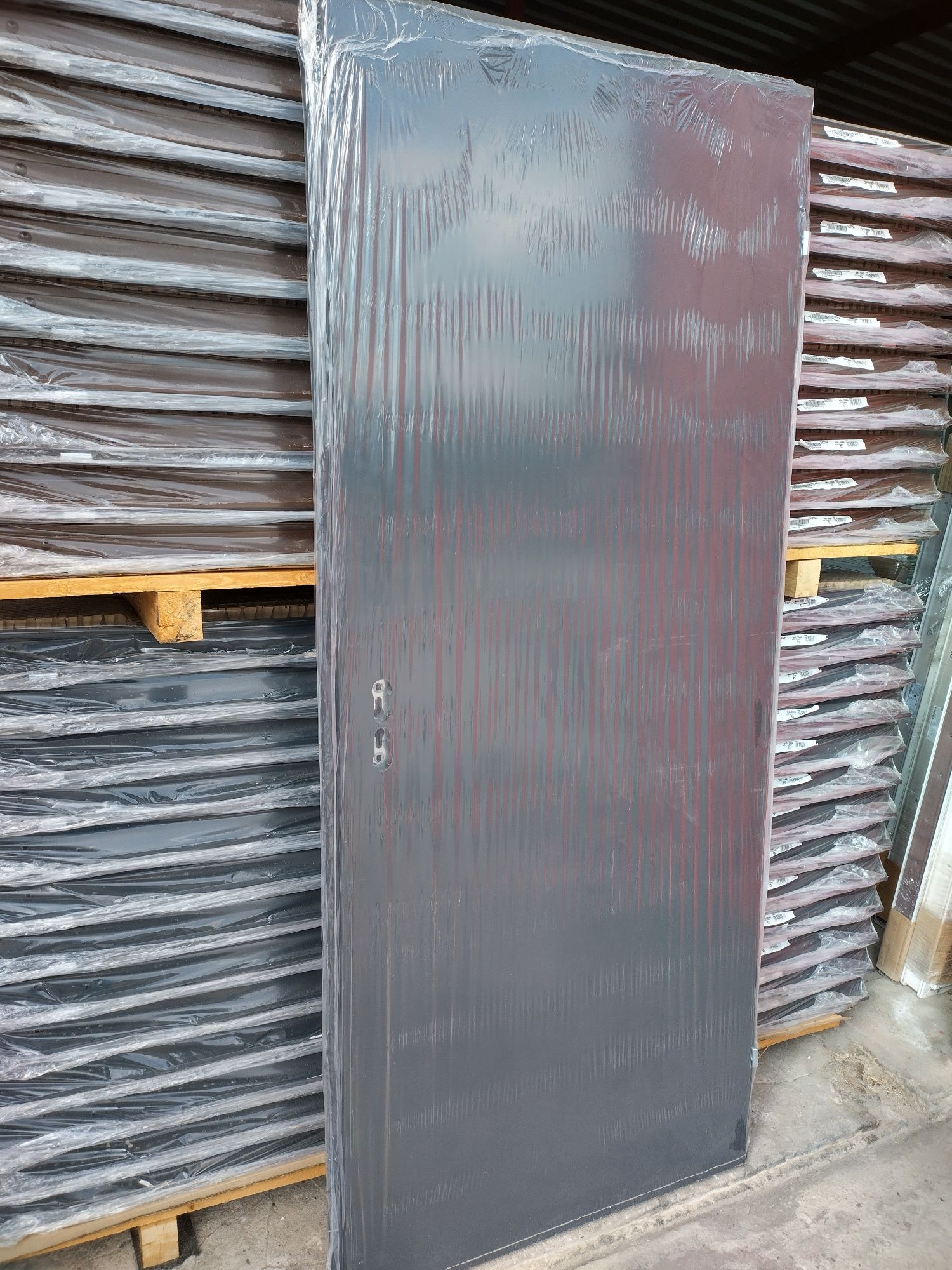 drzwi metalowe Hormann 90 L/P grafitowe RAL 7016 zewnętrzne 740 zł
