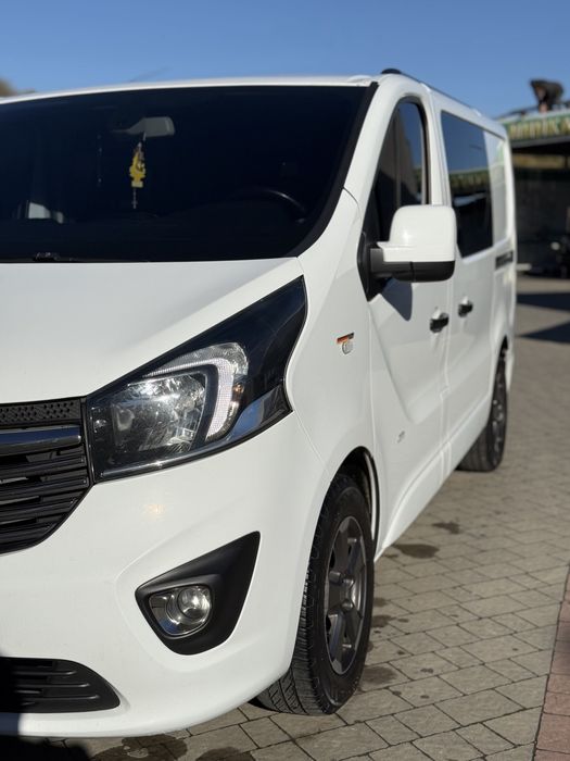 Opel Vivaro Bi-Turbo
