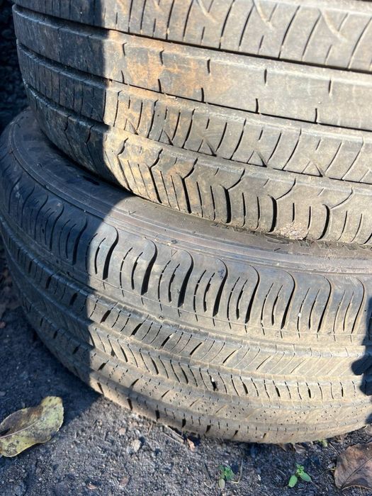 Резина Kumho 24 год всесезонка 225/50/17 резина кумхо