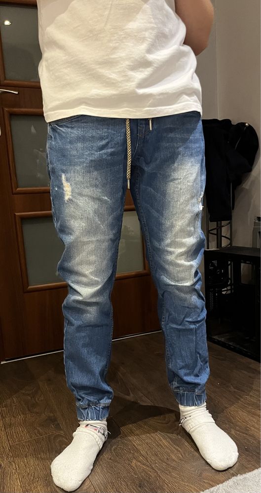 Spodnie jeansowe typu jogger męskie