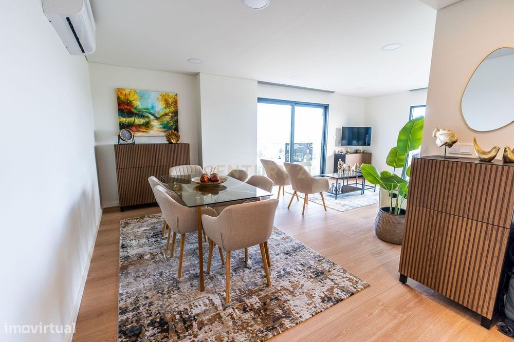 T2 com varanda nos Moinhos do Cruzeiro