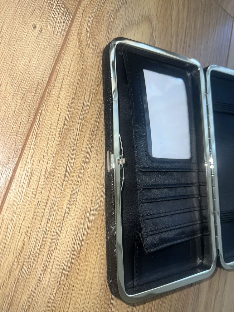 Portfel portmonetka kolertówka  na telefon i dokumenty