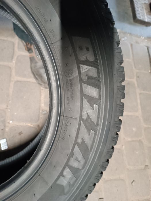 Opony zimowe 215/65/16C