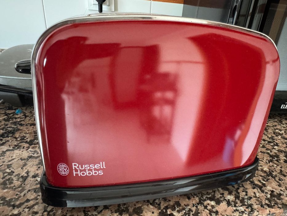 Torradeira Russell Hobbs