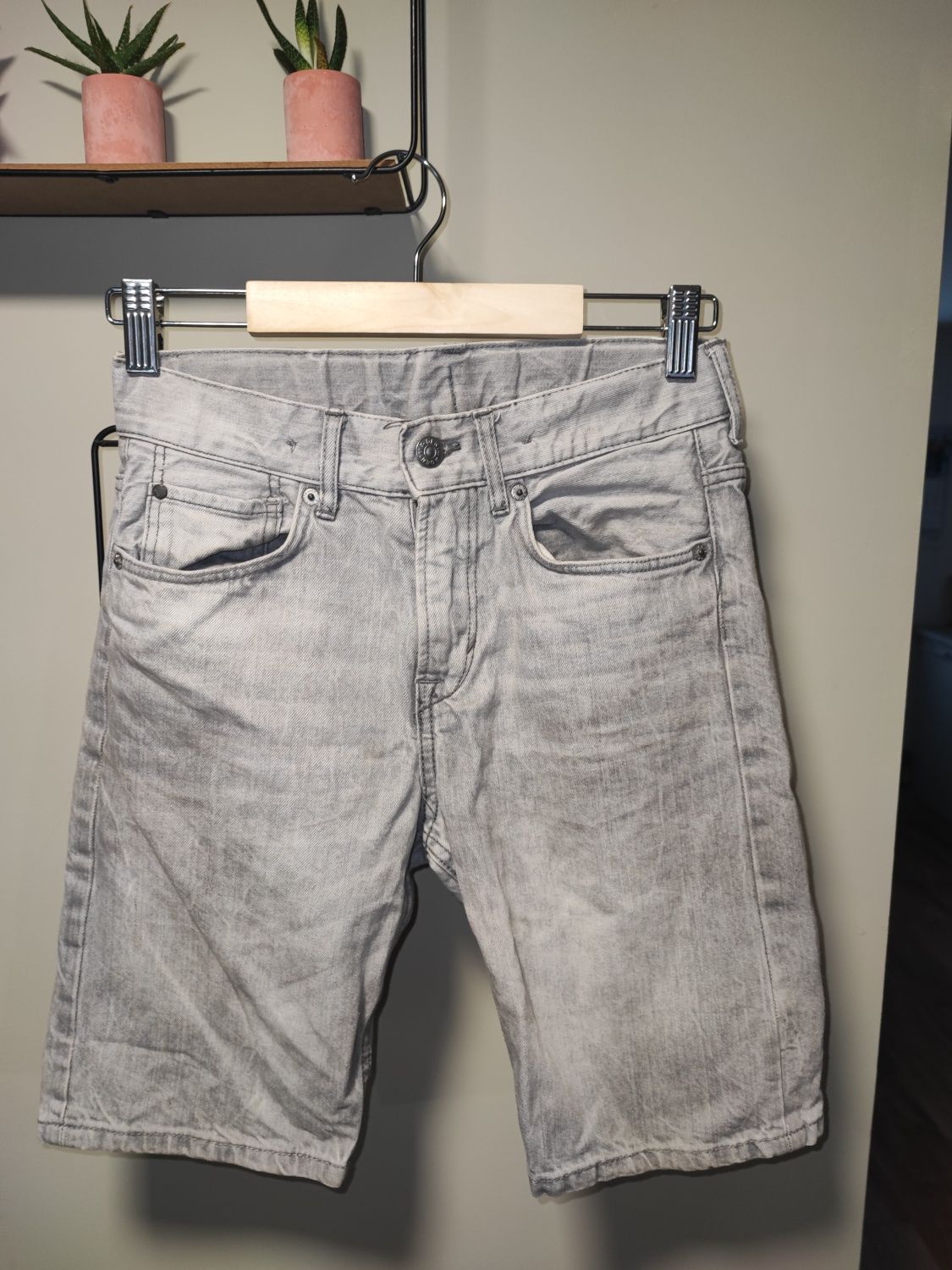 Spodenki chłopięce Denim szare rozmiar 146 stan bdb
