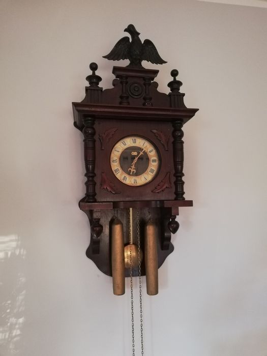 Starodawny zegar antyczny